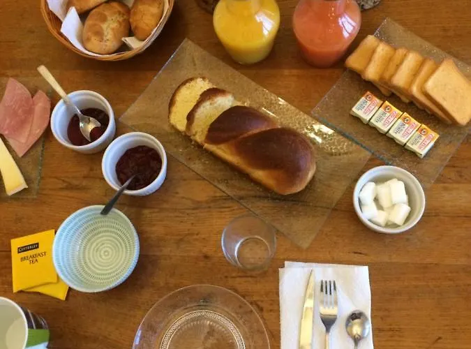 ゲストハウス La Maison Blanche Saint-Jean-dʼAngély